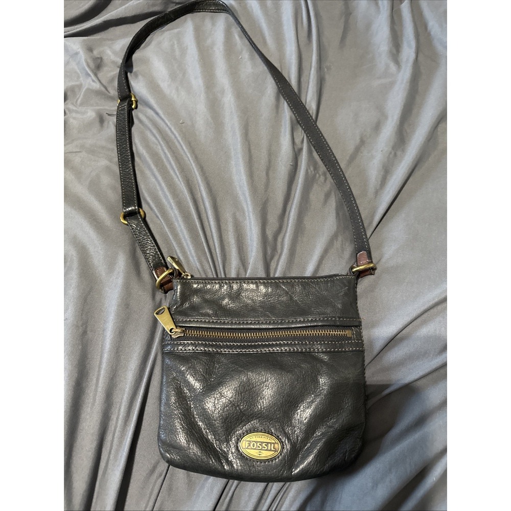 Fossil Black Leather Small Crossbody with Brass Hardware, Preowned Nice